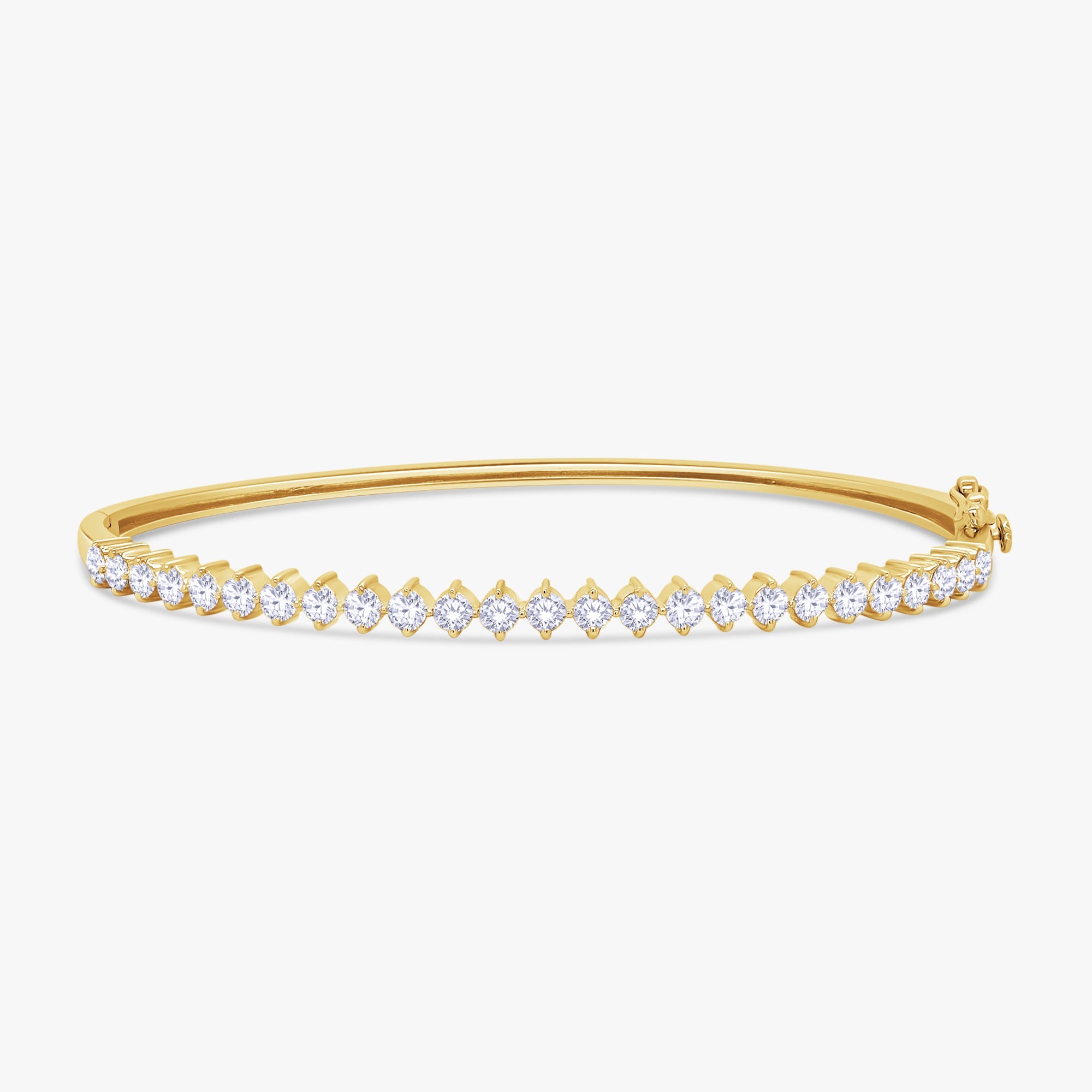 Round Shape 1.50 Carat Lab Grown Diamond Bangle Bracelet