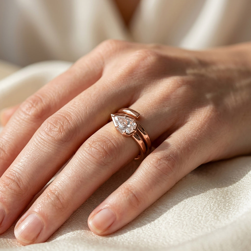 1.00 Carat Pear Shape Lab Grown Diamond Spiral Engagement Ring